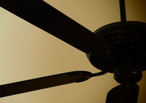 Onda de calor eleva consumo de energia no país a níveis recordes para setembro