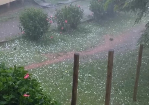 Mulher tem suspeita de traumatismo craniano ao ser atingida por granizo