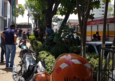 Incêndio atinge TV Encontro das Águas em Manaus