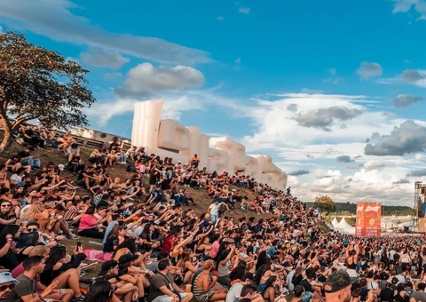 Lollapalooza Brasil anuncia data e preço de pré-venda