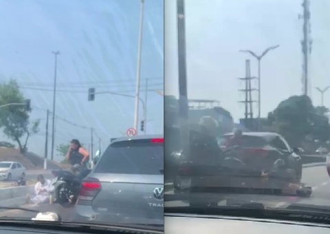 Dois acidentes em avenida de Manaus deixam trânsito congestionado; vídeos