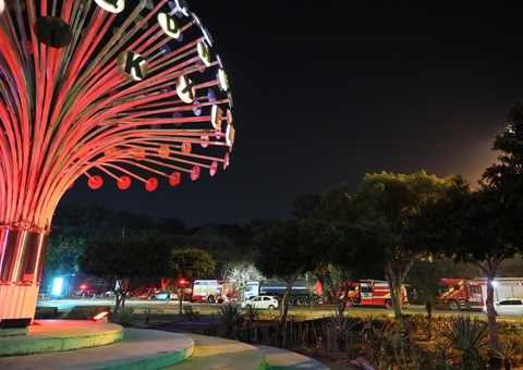 Incêndio próximo à Bola das Letras é investigado em Manaus