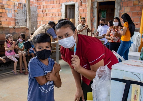 Vacinação contra a covid 19 acontece em 74 postos de Manaus nesta semana