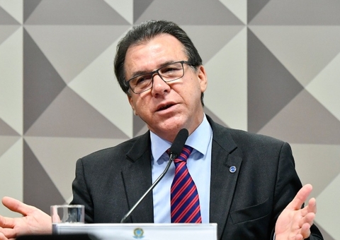 Ministro defende jornada de trabalho de quatro dias 