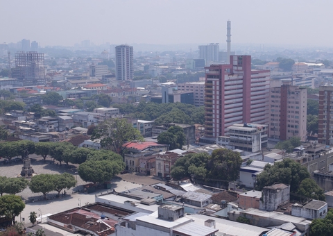INPE explica por que a fumaça voltou a cobrir céu em Manaus