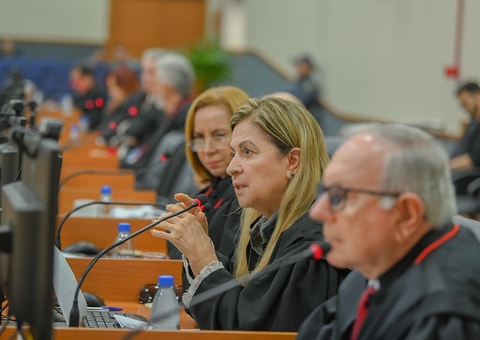 Desembargadores rejeitam recurso em caso de reintegração de servidores demitidos no Amazonas