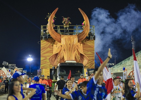 Fumaça causa adiamento do Boi Manaus e redução da festa dos 354 anos da cidade