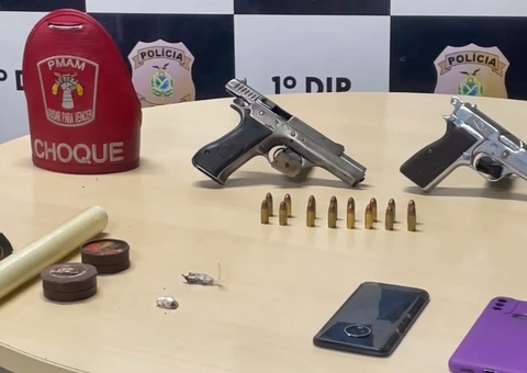 Membros de facção são presos com arma em Manaus