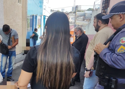 Homem é encontrado morto e amordaçado em beco de Manaus