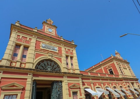 Serviços essenciais são mantidos no feriado do aniversário de Manaus
