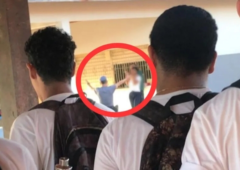 Armado, homem invade escola militar e faz aluna refém