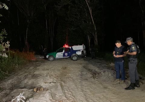 Dupla é levada em carro para morrer no Tarumã, em Manaus