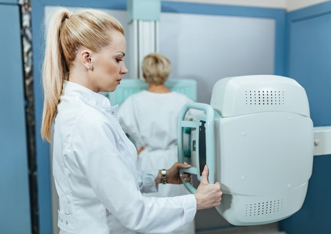 Ação de encerramento do Outubro Rosa terá oferta de exames gratuitos em Manaus