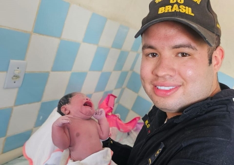 Militares ajudam em parto de indígena durante missão humanitária no Amazonas