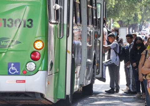 Governo repassa R$ 20 milhões à Prefeitura para Passe Livre Estudantil em Manaus