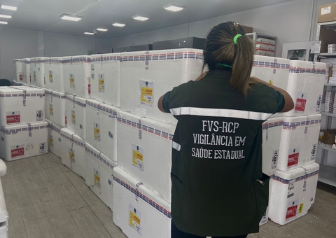 Mais de 1 milhão de doses de vacina contra a gripe chegam ao Amazonas