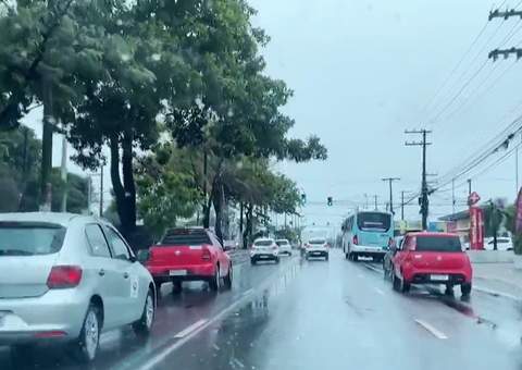 Chuva devolve qualidade do ar em Manaus