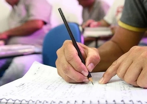 Abertas 3,3 mil vagas gratuitas para EJA no Sesi em Manaus