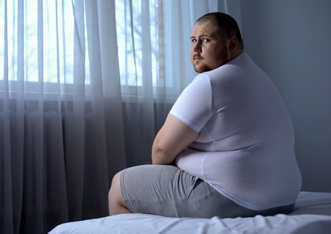 Obesidade quase dobra entre homens e pode causar infertilidade e impotência sexual