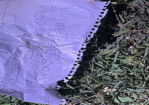 Facção executa homem e deixa bilhete com recado junto ao corpo em Manaus