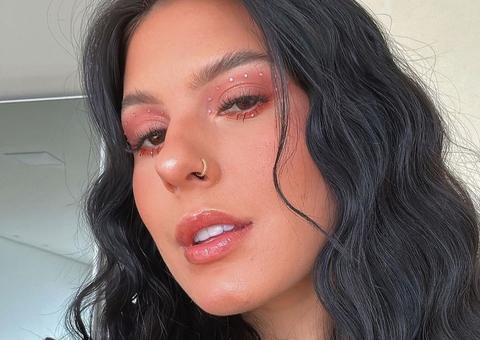 Ana Castela faz procedimento no nariz e mostra antes e depois 