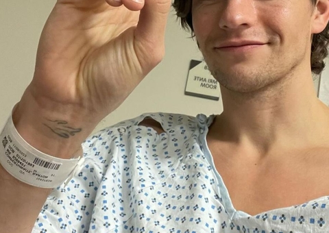 Ator da Netflix descobre câncer no cérebro e pede ajuda para cirurgia 