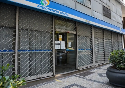 Presidente Lula sanciona lei para reduzir filas do INSS