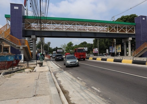 Passarela na Avenida Ephigênio Salles será inaugurada nesta quinta em Manaus
