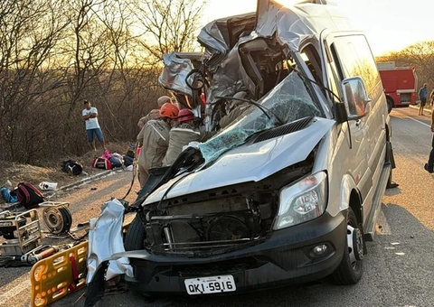Grave acidente mata 7 pessoas da mesma família; vítimas voltavam de velório