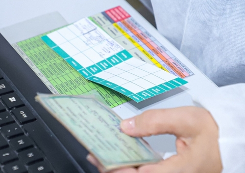 Vacinação contra Covid acontece em 9 pontos neste sábado em Manaus