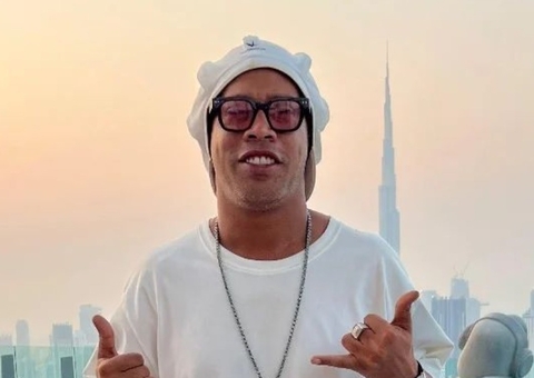 Justiça manda avaliar imóveis de Ronaldinho para pagar dívida de R$ 1 milhão