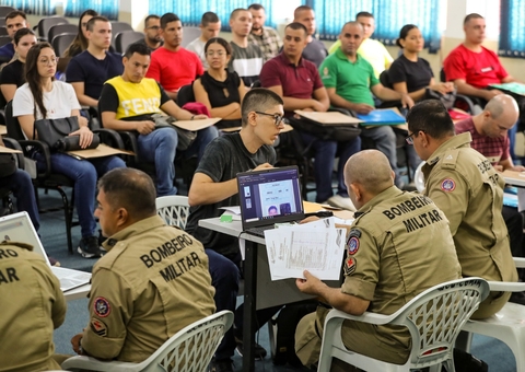 Começa entrega de documentos dos aprovados no concurso dos Bombeiros em Manaus