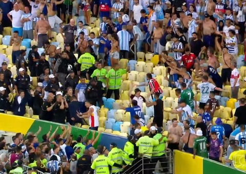 Pré-jogo do Brasil e Argentina tem pancadaria entre torcedores; vídeo