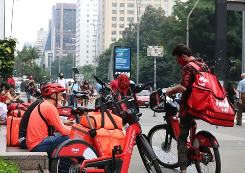 Ministro do STF anula reconhecimento de vínculo para entregadores de aplicativo