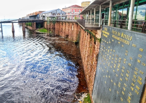 Manaus registra nesta sexta maior subida diária do Rio Negro desde 2018