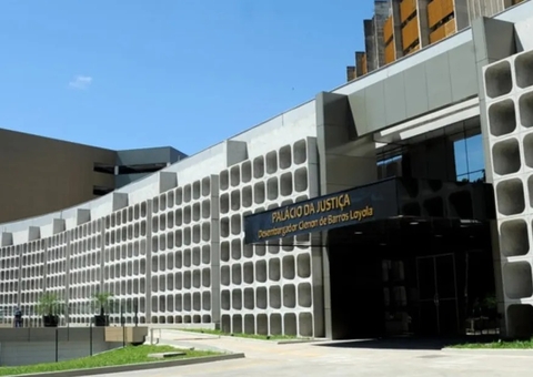 Advogado falta audiência para fazer 'terapia sexual'; entenda 