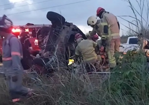 Mãe e filho de Manaus morrem em grave acidente de carro em Boa Vista 