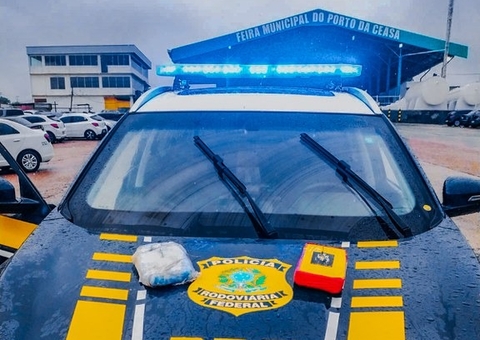 PRF prende mulher com cocaína e crack em Manaus