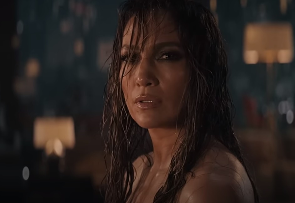 Após hiato de 10 anos, Jennifer Lopez lança novo álbum com direito a filme