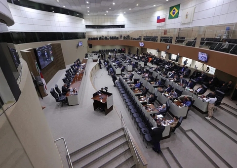 Justiça determina suspensão do pagamento do Cotão dos vereadores de Manaus