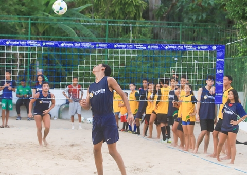 Manaus ganha 2 núcleos do Projeto Mais Futevôlei nos Bairros; confira