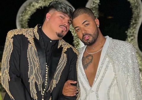 Influencer que deu Iphone para convidados reclama de casamento vazio