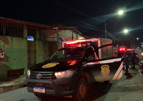 Criminosos executam homem em esquina de rua em Manaus