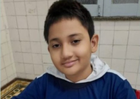 Menino desaparece após sair da escola em Manaus; família pede ajuda