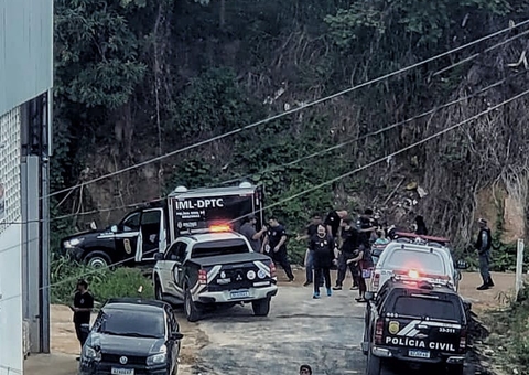 Homem é encontrado morto com marcas de tiros em rua de Manaus 