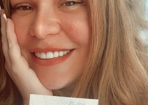 Paulinha Leitte que já ganhou mais de 50 vezes na loteria dá palpite para Mega da Virada