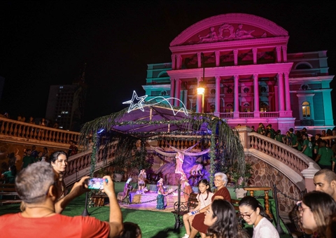 Exposição de presépios 'Uma Noite de Esperança' movimenta Casa da Artes