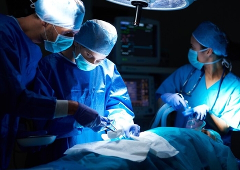 SUS atendeu quase 50 baleados por dia no Brasil em 2022