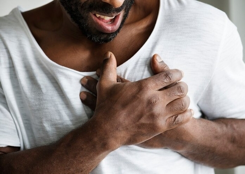 Veja 6 sintomas do infarto em jovens