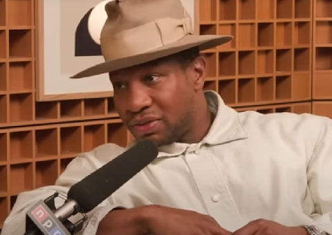 Mensagens revelam que ator Jonathan Majors tentou impedir ex de buscar hospital após agressão